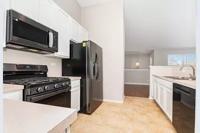2404 Golf Ridge Circle #2404, Naperville, IL 60563 - Photo 5