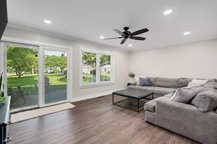 718 N Tamarac Blvd, Addison, IL 60101 - Photo 7