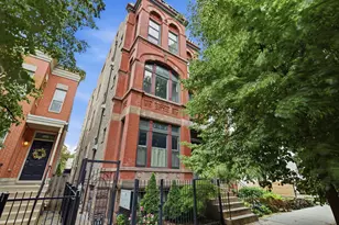 1516 N Mohawk St, Chicago, IL 60610 - Photo 1