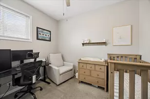 2724 W Cortez St, Chicago, IL 60622 - Photo 13