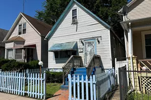 11568 S Lafayette Ave, Chicago, IL 60628 - Photo 3