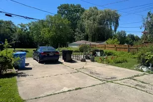 4060 N Mobile Ave, Chicago, IL 60634 - Photo 3