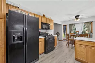 5250 Jenkins Dr, South Beloit, IL 61080 - Photo 11