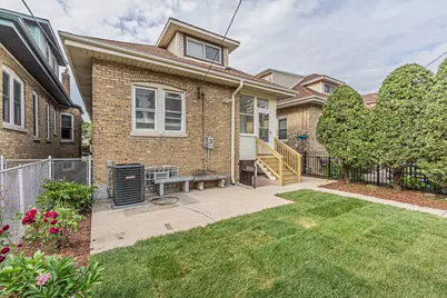 2539 W Morse Avenue, Chicago, IL 60645 - Photo 49