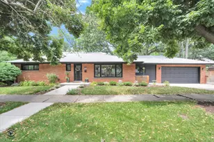 801 N Stone Ave, La Grange Park, IL 60526 - Photo 1