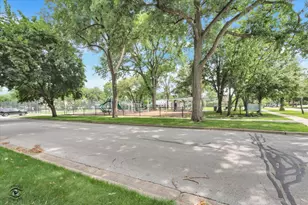 801 N Stone Ave, La Grange Park, IL 60526 - Photo 31