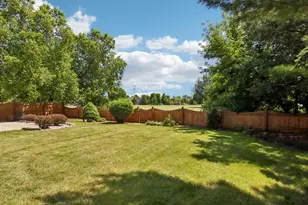 1322 Pennsbury Ln, Aurora, IL 60502 - Photo 57