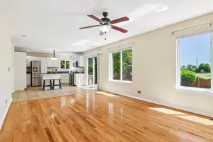 1322 Pennsbury Ln, Aurora, IL 60502 - Photo 21