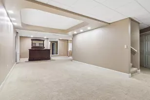 1322 Pennsbury Ln, Aurora, IL 60502 - Photo 45