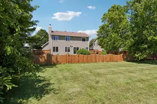 1322 Pennsbury Ln, Aurora, IL 60502 - Photo 55