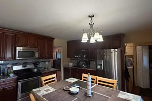 8079 Catawba Ln, Hanover Park, IL 60133 - Photo 7