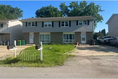 9905 W Oak Forest Drive, Beach Park, IL 60099 - Photo 1