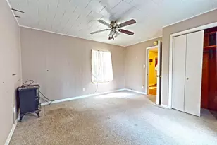113 S Thompson St, Melvin, IL 60952 - Photo 5