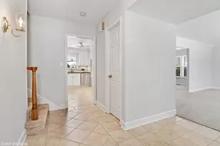 1400 Meyer Rd, Hoffman Estates, IL 60169 - Photo 3