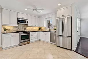 1400 Meyer Rd, Hoffman Estates, IL 60169 - Photo 7