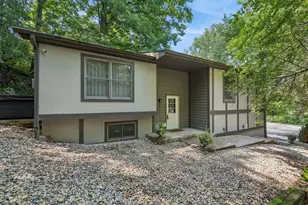 121 Wildwood Dr, Ingleside, IL 60041 - Photo 1