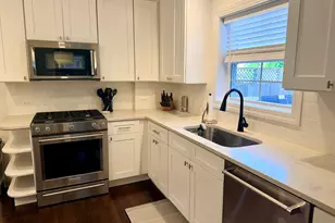 9439 S St Louis Ave, Evergreen Park, IL 60805 - Photo 7