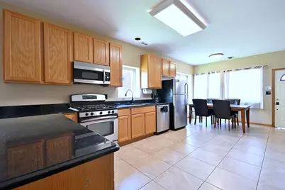 1012 N 24th Avenue, Melrose Park, IL 60160 - Photo 5