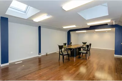 2722 S Hillock Avenue, Chicago, IL 60608 - Photo 9