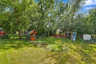 4 Berkshire Ct, Streamwood, IL 60107 - Photo 21