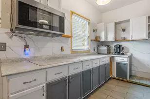 4250 W Monroe St, Chicago, IL 60624 - Photo 15