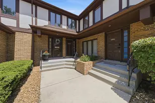 12254 S Dogwood Ln, Palos Heights, IL 60463 - Photo 3
