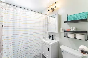3747 N Oleander Ave, Chicago, IL 60634 - Photo 13