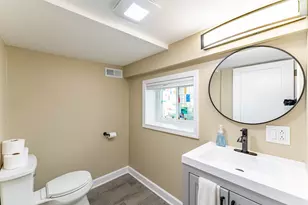 3747 N Oleander Ave, Chicago, IL 60634 - Photo 25
