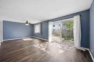 513 Dubois Cir, Bolingbrook, IL 60440 - Photo 5