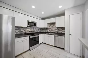 513 Dubois Cir, Bolingbrook, IL 60440 - Photo 7
