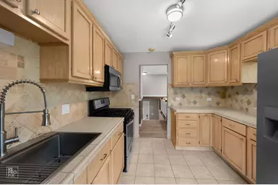 785 W Appletree Lane, Bartlett, IL 60103 - Photo 7