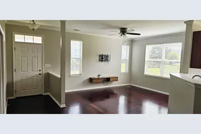 481 Silver Charm Drive #481, Oswego, IL 60543 - Photo 3