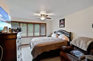606 Mary Ln, Saint Anne, IL 60964 - Photo 23