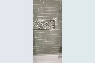 379 W North Street, Watseka, IL 60970 - Photo 5