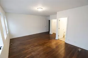 2065 W Jarvis Ave, Chicago, IL 60645 - Photo 5