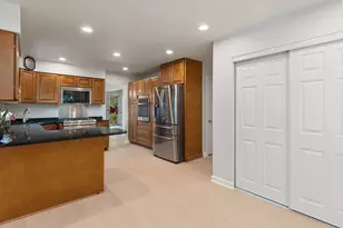 11 Birchwood Ave, Deerfield, IL 60015 - Photo 7