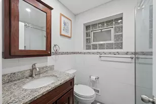 4325 S Rockwell St, Chicago, IL 60632 - Photo 13