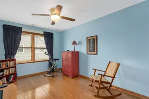 7932 Stewart Dr, Darien, IL 60561 - Photo 17