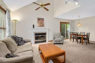 7932 Stewart Dr, Darien, IL 60561 - Photo 3
