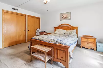5320 N Lowell Avenue #205, Chicago, IL 60630 - Photo 19