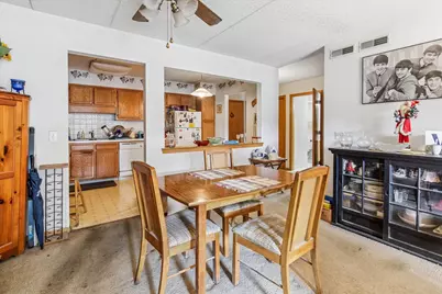 5320 N Lowell Avenue #205, Chicago, IL 60630 - Photo 7