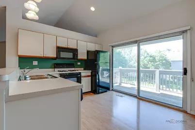 1209 Bradwell Lane #E, Mundelein, IL 60060 - Photo 13