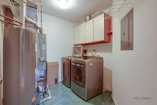 1209 Bradwell Ln, Mundelein, IL 60060 - Photo 23