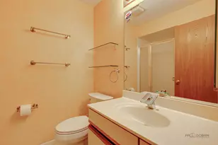 1209 Bradwell Ln, Mundelein, IL 60060 - Photo 21