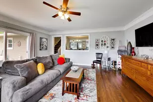 1067 Carpenter Ct, Elk Grove Village, IL 60007 - Photo 15