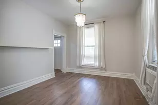 228 S Lincoln Ave, Waukegan, IL 60085 - Photo 13