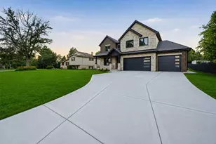 134 Holly Ave, Darien, IL 60561 - Photo 25