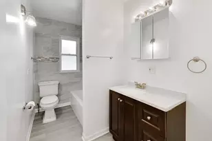 664 Lenox Ave E, Waukegan, IL 60085 - Photo 21