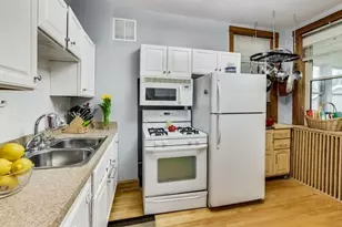 1965 W Summerdale Ave, Chicago, IL 60640 - Photo 9