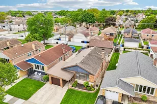 5742 S Rutherford Ave, Chicago, IL 60638 - Photo 1